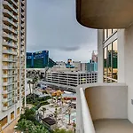 Mgm Signature-07-802 1Br 2Ba Balcony Suite