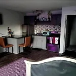 Cozy Unlv Corner