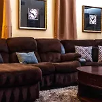 Spacious Classic Vegas Home 15 Mins From Strip
