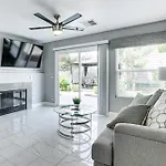 Dog-Friendly Las Vegas Escape With Patio!