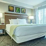 Beautiful Hotel In Desert Rose Resort - 1Bd Sleeps