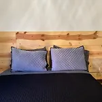 Boho Haus - Three Bedrooms House In Las Vegas