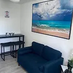Villa New Place