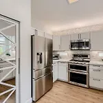 Charming 3Br Home Perfect For A Family Getaway