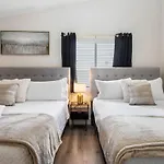 4Br Getaway With Pool And Billiard