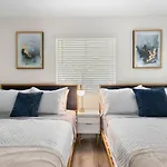 4Br Getaway With Pool And Billiard
