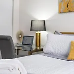 4Br Getaway With Pool And Billiard