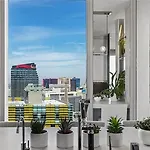 Lavish High-Floor Penthouse With Panoramic Views