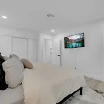 Vegas Bliss Near The Strip - Pet & Family Friendly