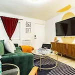 Star Motel Unit 4- Premier Downtown Hotel Luxury 1Br Private Oasis