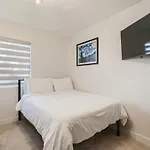 Heated Pool Modern Ranch Villa 10 Min To Strip
