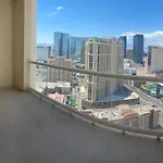 Mgm Balcony Strip F1 Race Views Luxury Penthouse
