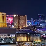 Mgm Signature Top Floor 1 Bedroom 2 Ba Penthouse With Balcony, Strip And Sphere Views