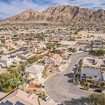 466 Massive 5 Bedroom Close To The Strip