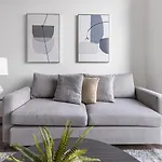 Landing At Vestra At Uncommons - 1 Bedroom In Spring Valley