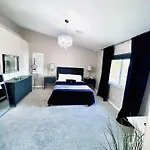 House In Paradise