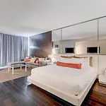Palms 16304 Studio