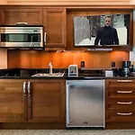 Mgm 05809 Deluxe Studio By Zelloo