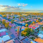 Private Studio Oasis Close To The Las Vegas Strip