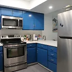 1 Bdrm Md Pkway