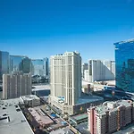 No Resort Fee Strip View Suite +Free Valet + Pool