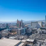 No Resort Fee Strip View Balcony+ Free Valet+Pool