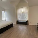 Extended Stay 3 Or 4 Beds Cozy Smart Home Living