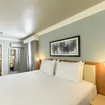 Alexis Park All Suite Resort