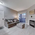 Inviting 1Br 1Ba Open Floor Plan