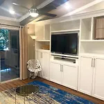 Upgraded Las Vegas Condo- 15 Minutes From Strip
