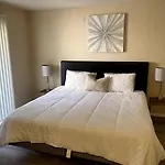 Cozy Condo In Summerlin