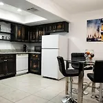 2 Bedroom Minutes From Vegas Strip