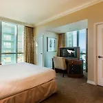 Stunning Mgm 1Br W Airport & Mountain Views 10802