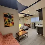 Vegas Unit A Charm To Remember