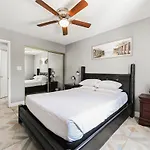 The New Luxe Villa
