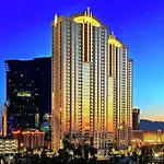 888 Signature Suites Collection At Signature Condo Hotel