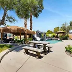 7Bd 5Ba Mansion W/ Lazy River Hot Tub Sleeps 26