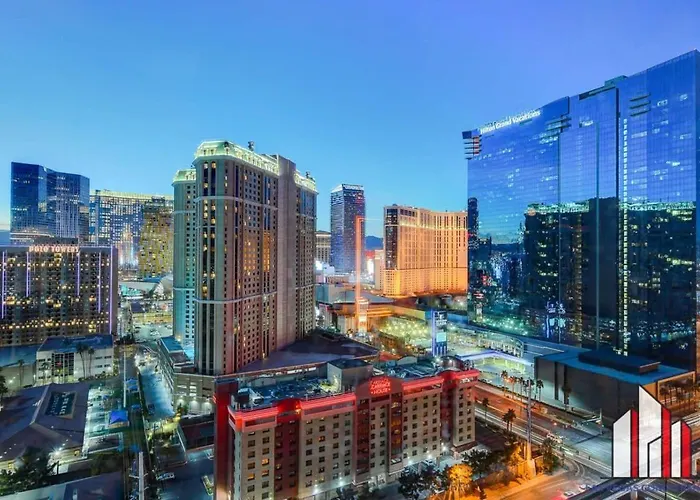 Signature 2Br3Ba F1 View Balcony Ste 21-701 And 03