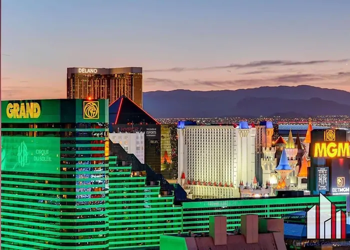 Mgm Signature-28-814 1Br 2Ba F1 Pits View Balcony