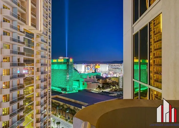 Mgm Signature-25-702 1Bedroom 2Bath Balcony Suite
