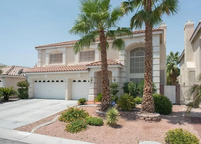 Home Suite In Perfect Location