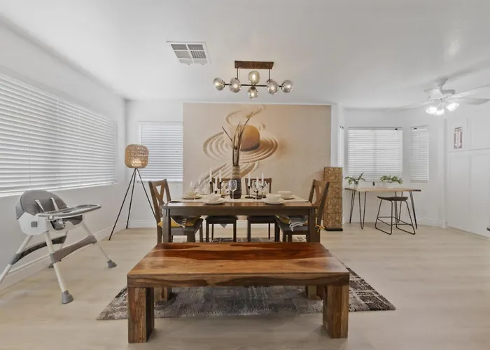 Zen - A Home Away From Home And In Heart Of Las Vegas