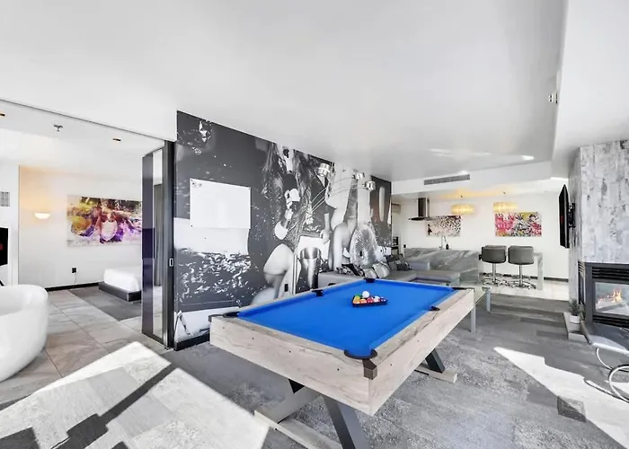 1 Bedroom Luxury Suite On 35 Floor With Amazing Strip Views