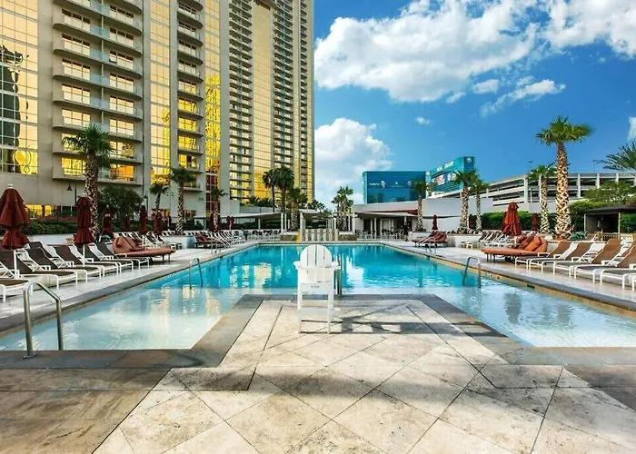 Mgm Penthouse Oversize Balcony 33714