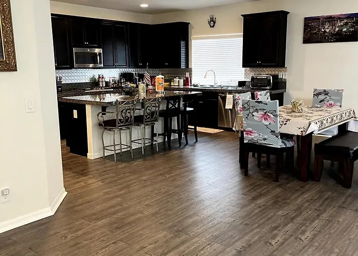 Lovely Spring Valley Home!
