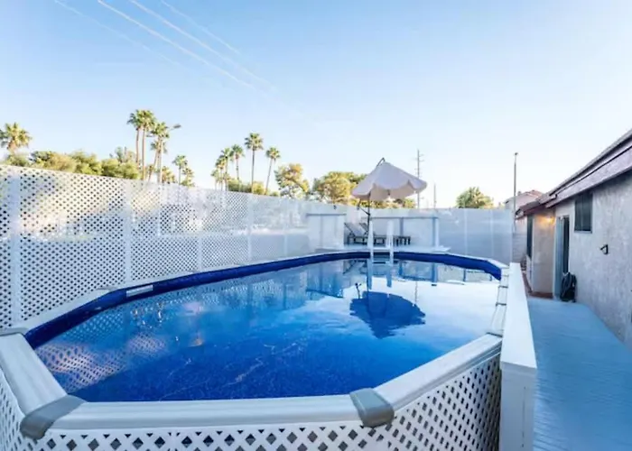Private Oasis With Pool