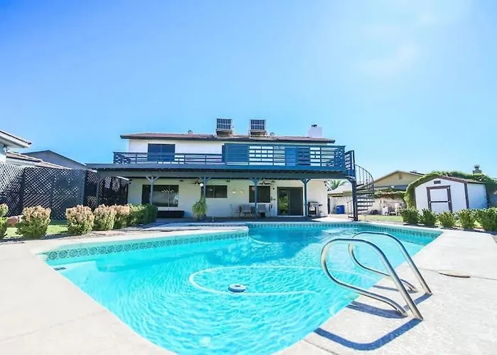 Exclusive Residence Steps From The Las Vegas Strip