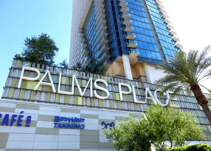Palms Place Studio With Balcony & Strip View
