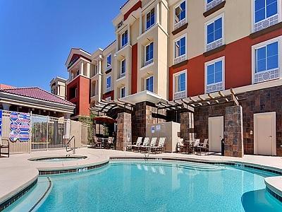Express & Vegas Sw Springvalley By Ihg