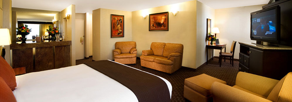 Hotel Riviera & Casino 3*